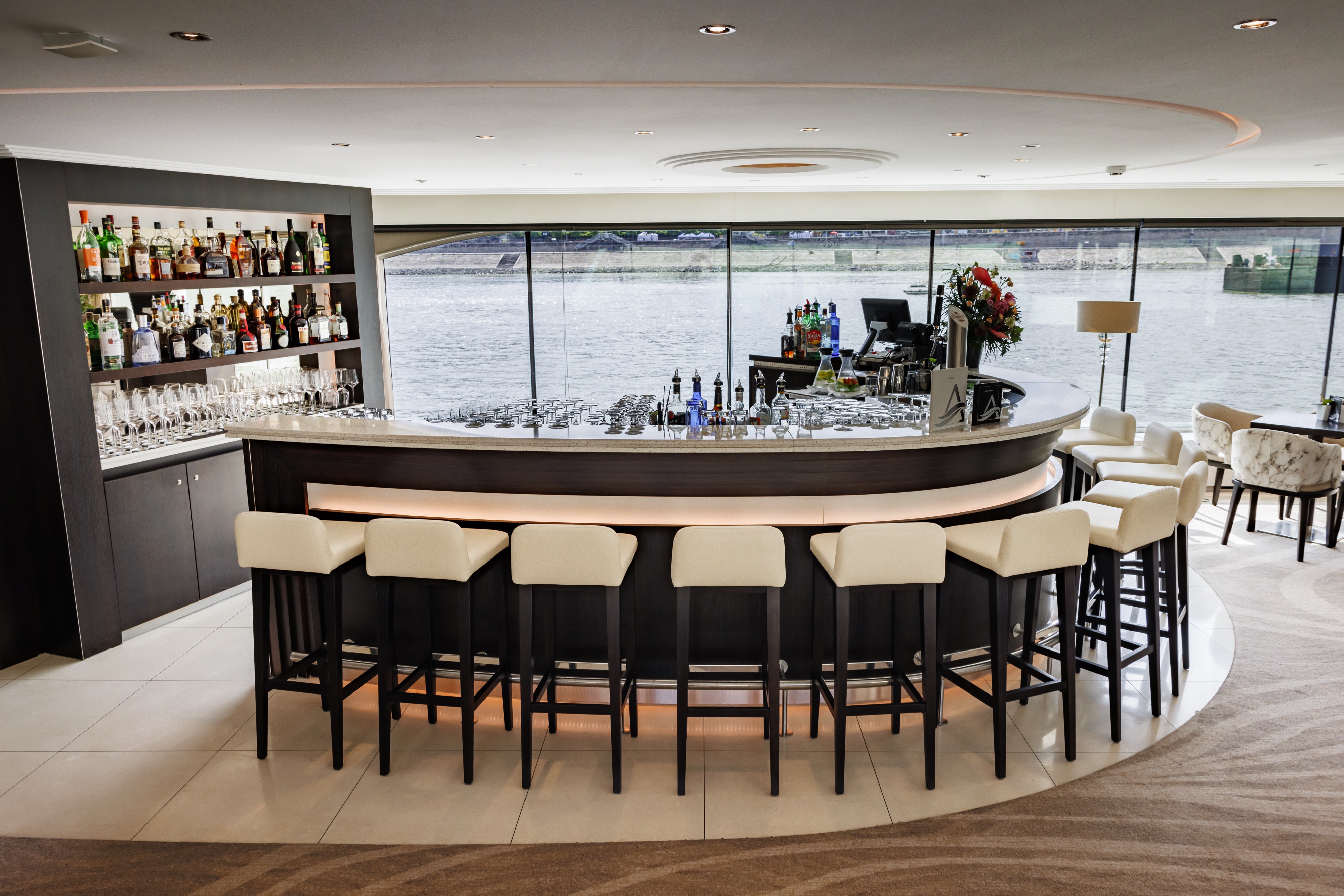 Avalon Impression - Panorama Lounge